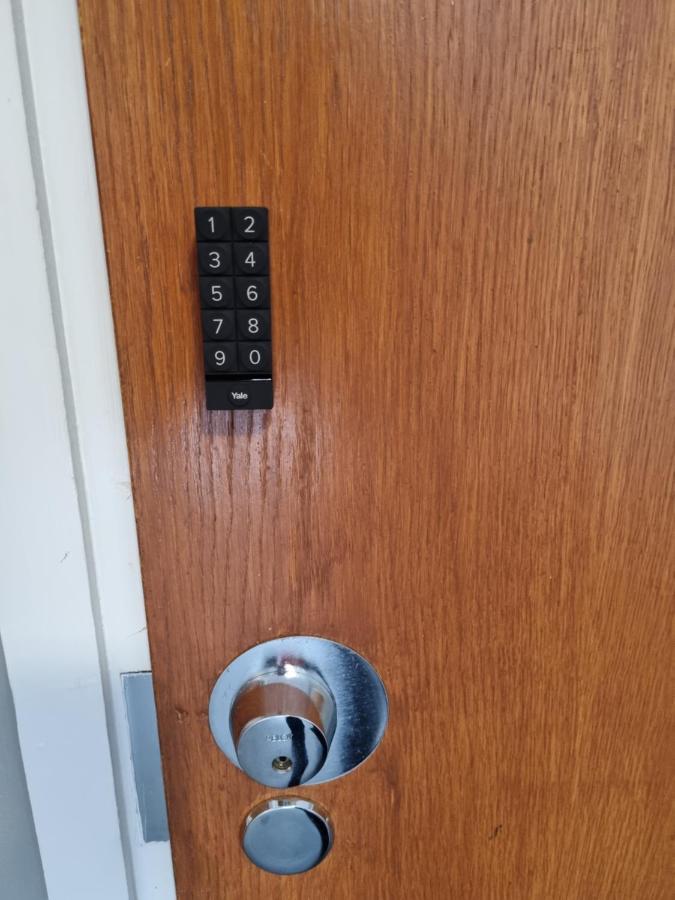 Valoisa Huoneisto Jossa Erinomaiset Vuoteet. Mikkeli Eksteriør billede